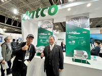 佐藤社長！ ニッポンが自動車で食っていけるかどうかは御社にかかっています。小沢も陰ながら応援させていただきます！