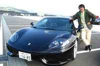 フロントバンパーも「なんちゃってチャレスト」に変更。完成した「モデナ」で富士スピードウェイへ。