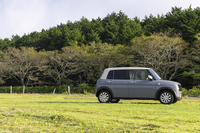 スズキ・アルト ラパン ハイブリッドX