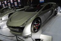 「オートモビル カウンシル2025」の会場から（主催者テーマ展示 Giorgetto Giugiaro展「世界を変えたマエストロ」）