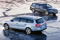 VWニュー「パサートワゴン」の写真を公開