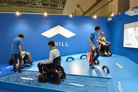 
	段差も問題なく乗り越えられ、坂を登るのも怖くない。
	