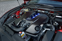 「RC F」に搭載される5リッターV8エンジン。