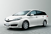 「トヨタ・ウィッシュ」一部改良で、燃費向上の画像