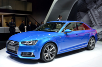 アウディA4：全方位的に進化しているの画像