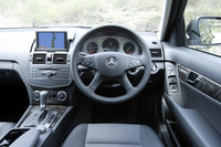 メルセデス・ベンツC200コンプレッサー ステーションワゴン アバンギャルド（FR/5AT）【試乗記】の画像