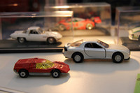 「RX-7クラブヨーロッパ」のミニカーコレクション。一番手前は、マッチボックス製「マツダRX500」である。