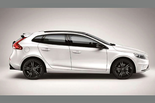 「ボルボV40 R-DESIGNカーボンエディション」