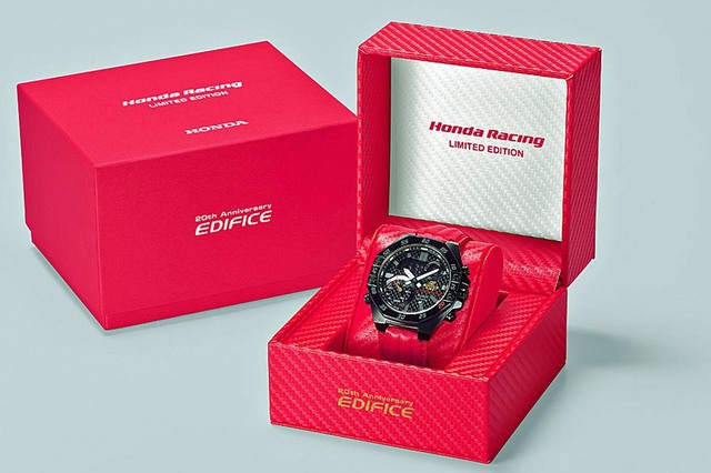 Honda Racingとコラボしたカシオの高機能腕時計が登場