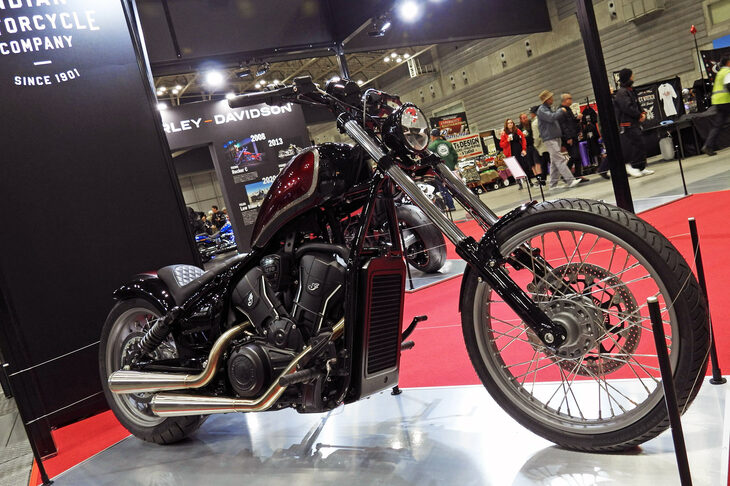 ロナ・ノレン氏の手になる「インディアン・スカウト」。