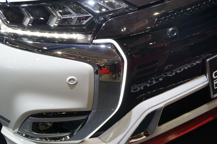 三菱アウトランダーPHEV（オプション装着車）