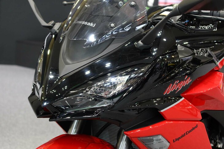 カワサキ・ニンジャ1000SX 40thアニバーサリーエディション