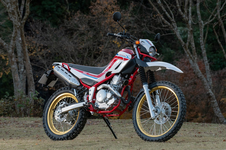 ヤマハ・セロー（写真：向後一宏）