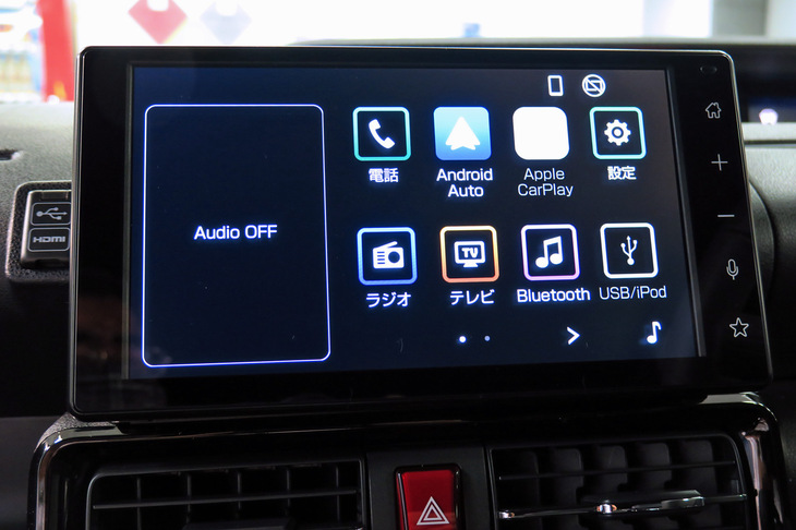 ダイハツ・タント カスタム（9インチスマホ連携ディスプレイオーディオ）