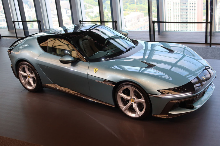 フェラーリ12チリンドリ