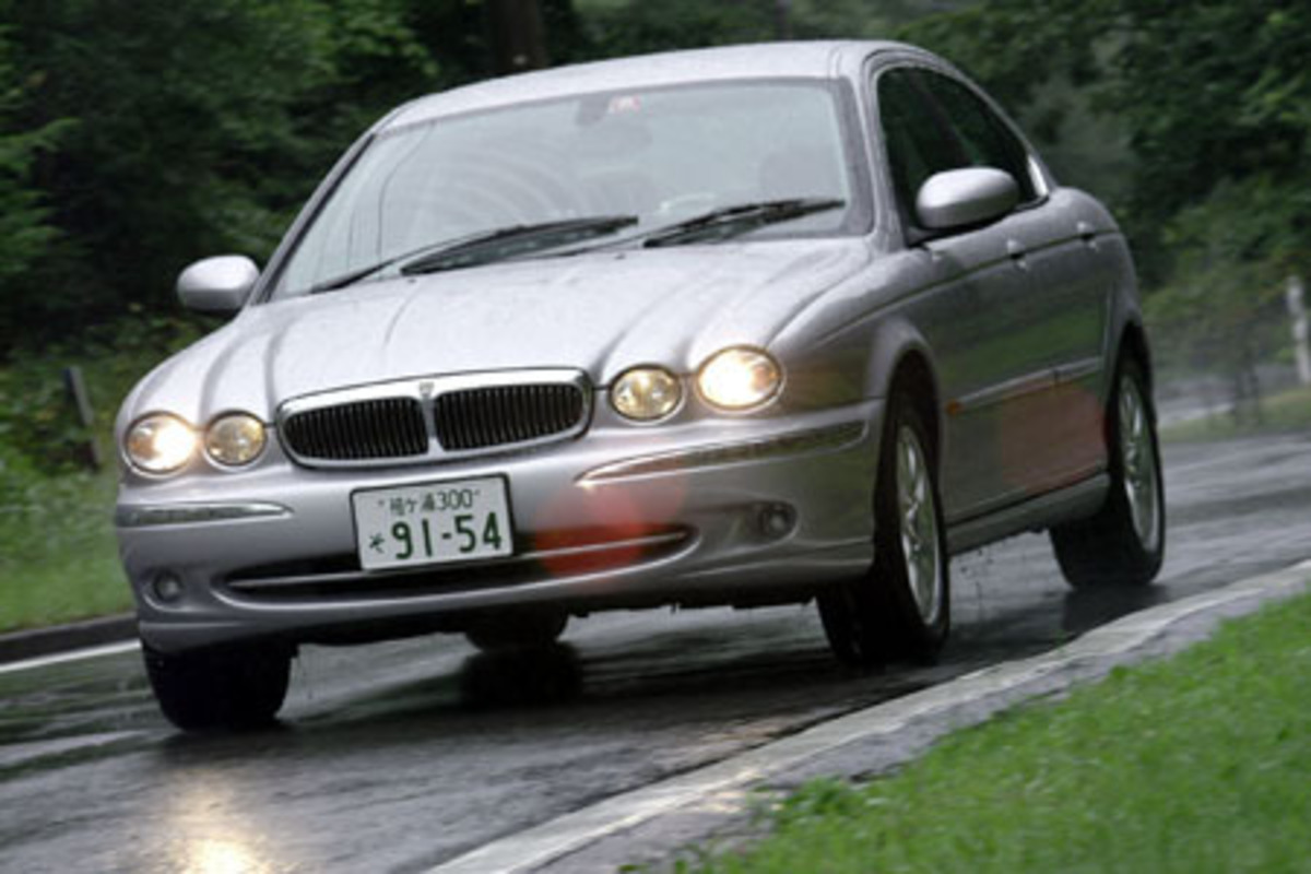 ジャガー ジャガーXタイプ 2.5 V6 SE（5AT）【ブリーフテスト】 ジャガーX