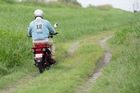 燃費はWMTCモードで67.1km/リッター。容量5.3リッターの燃料タンクが備わる。