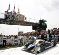 地元プジョーがワンツー！ 3年目の勝利を掴む【ルマン 09】