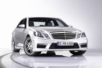 525psの新型Eクラス「E63AMG」登場！の画像