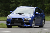 【スペック】GSR（2ペダル6MT）：全長×全幅×全高＝4495×1810×1480mm/ホイールベース＝2650mm/車重＝1540kg/駆動方式＝4WD/2リッター直4DOHC16バルブターボ（280ps/6500rpm、43.0kgm/3500rpm）/価格＝375万600円（テスト車＝同じ）（テスト車はプレ生産車）