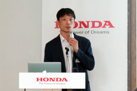 共同研究者である京都大学大学院医学研究科の大畑光司博士は「脳卒中などの麻痺患者に対するリハビリテーションで最も大事なのは下肢訓練の量を多くすることであり、足を使う機会を与えることが歩行能力の改善につながる」と解説。「Honda 歩行アシスト」は、その、歩行という運動学習を促進するものだと語った。