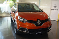 「ルノー・キャプチャー ジーンズ」