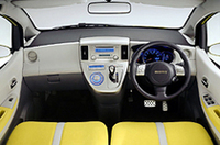 【東京モーターショー2005プレビュー】爽快な走りの軽自動車「ダイハツ・SK-ツアラー」の画像