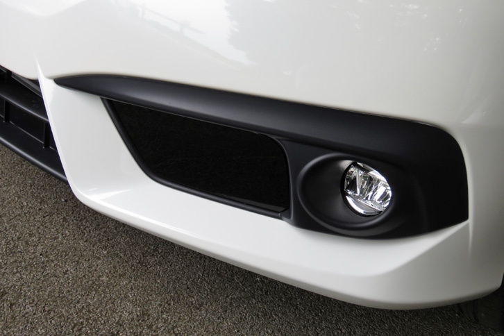 ホンダ・シビックセダン（フロントフォグランプ）