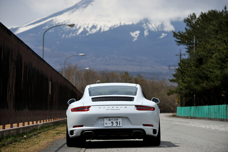 ポルシェ911カレラ