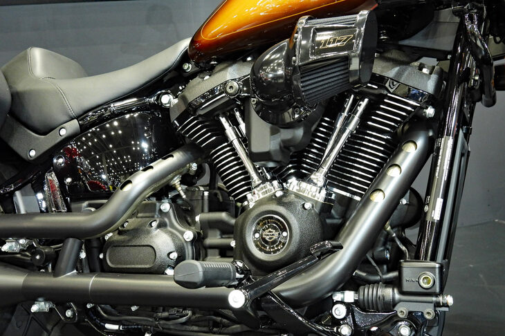 ハーレーダビッドソン・ローライダーST