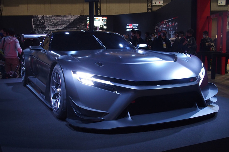 トヨタは2022年の東京オートサロンにおいて「GR GT3コンセプト」なるレーシングカーのコンセプトモデルを展示している。今回披露した車両は、その延長線上にあるものと考えられる。
