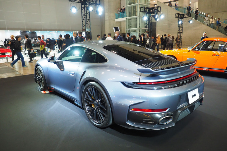 ポルシェ911ターボS