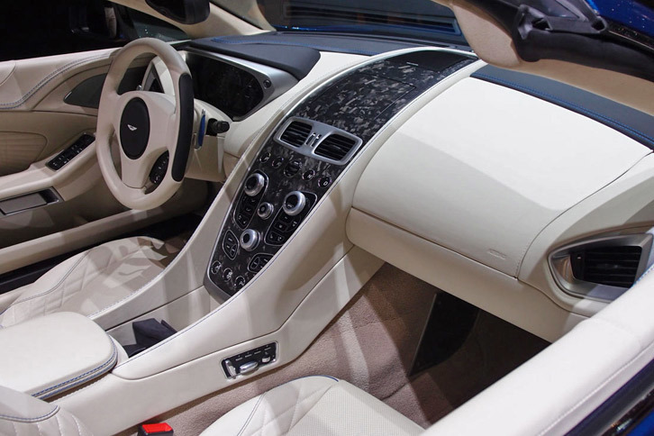 アストンマーティン・ヴァンキッシュS ヴォランテ