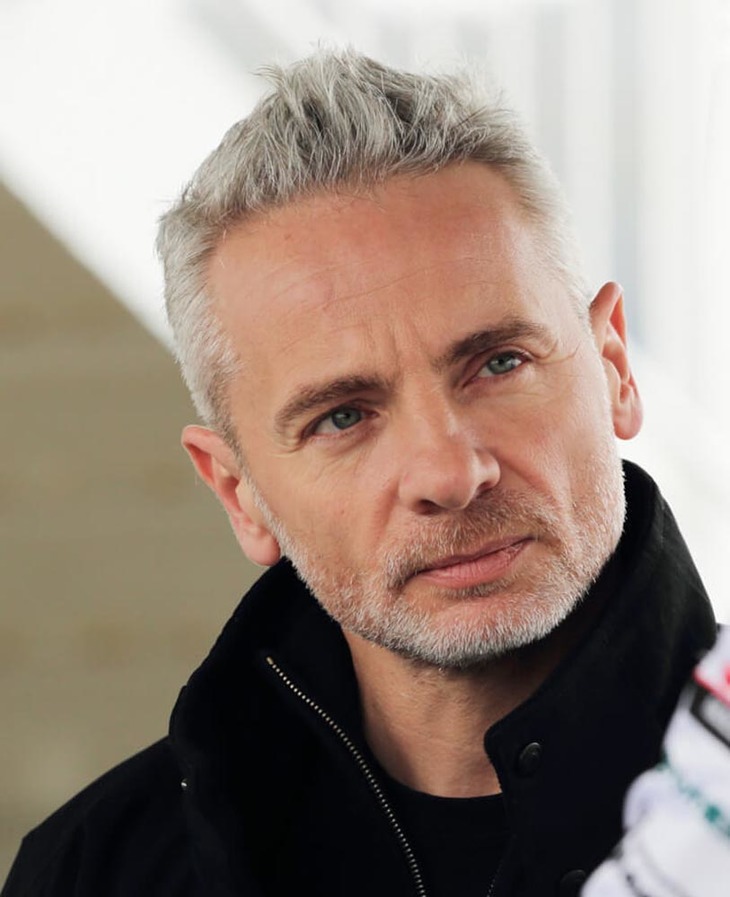 ルノー・スポールのテストドライバーを務めるロラン・ウルゴン氏。ハイパフォーマンスモデル開発のキーマンであり、サーキットにおけるそれらのタイムアタックも担当する。