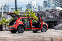 ボディーサイズは全長×全幅×全高＝4200×1780×1595mmで、ホイールベースは2560mm。「トヨタ・ヤリス クロス」とほぼ同等のサイズ感だ。