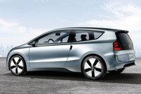 リッター40km以上！　VWが新コンセプトカー「Up!Lite」を発表【LAショー09】の画像