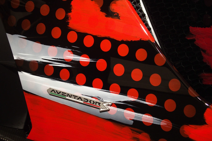 アヴェンタドールS“dressed”by Yohji Yamamoto（エクステリア）