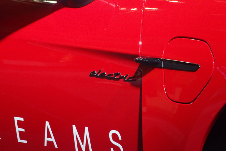 ポルシェ・タイカンGTS（2023年）