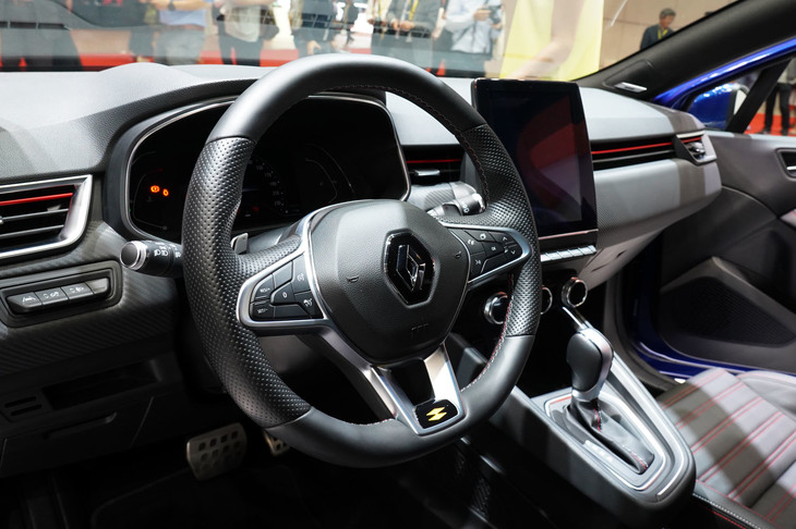 ルノー・ルーテシア