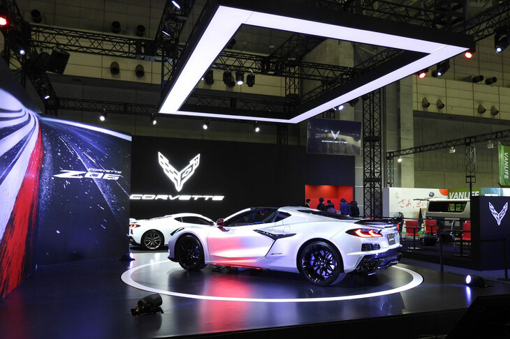 「東京オートサロン2026」より、ゼネラルモーターズ・ジャパンのブースの様子。