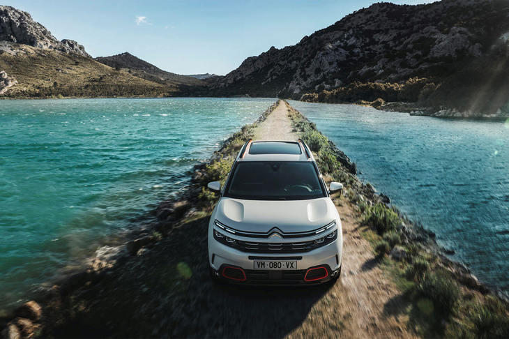 シトロエンC5エアクロスSUV