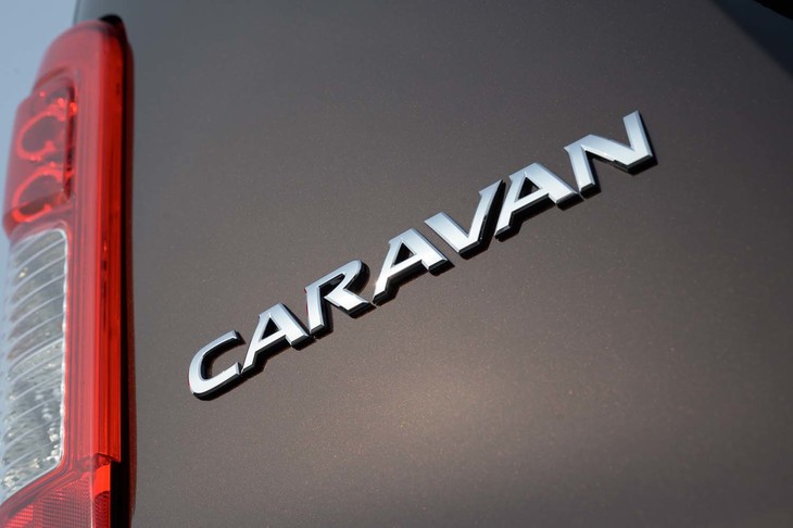 マイナーチェンジを機に「NV350キャラバン」から「キャラバン」に。NV350が付かない車名は先代モデル（2001～2012年）以来となる。