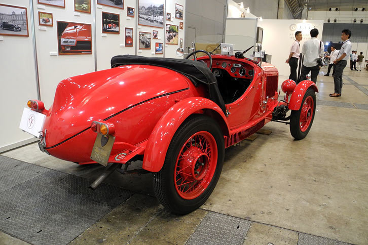 日本クラシックカークラブのブース