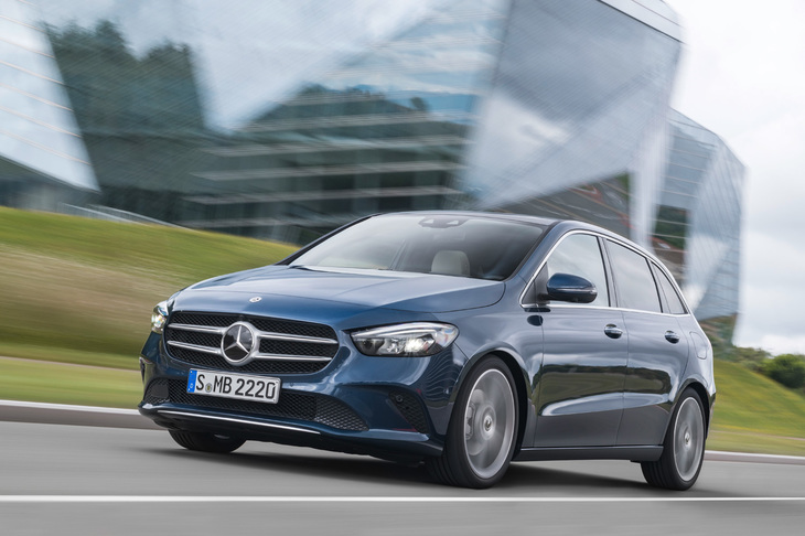 新型「メルセデス・ベンツBクラス」