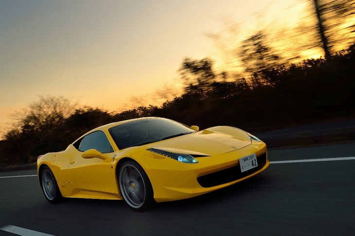 筆者のかつての愛車、「フェラーリ458イタリア」。（写真＝池之平昌信）