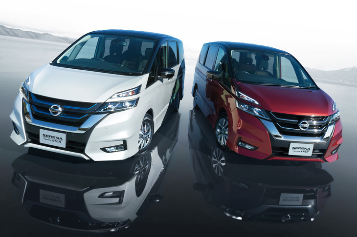 日産のミドルクラス箱型ミニバン「セレナ」。このクラスは、トヨタが「ヴォクシー／ノア／エスクァイア」の3兄弟を、ホンダが「ステップワゴン」を投入する、ミニバン市場の最激戦区となっている。