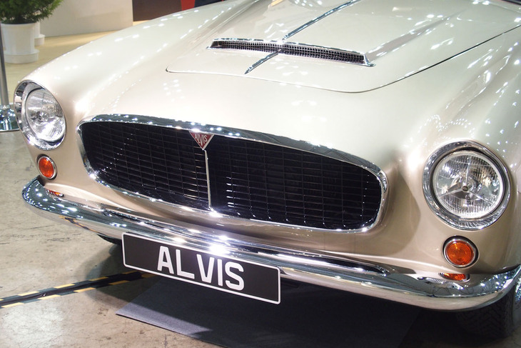 アルヴィス3リッター グラバー スーパークーペ（コンティニュエーションモデル）