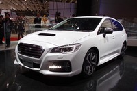 新型ワゴン「スバル・レヴォーグ」登場【東京モーターショー2013】
