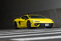 「ランボルギーニ・テメラリオ」は「ウラカン」の後継として“ベイビーランボ”を担当するミドシップスーパーカーだ。国内での価格は公表されていない。