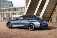 装備が充実した最新型「BMW 3シリーズ セダン」「BMW 3シリーズ ツーリング」発売の画像